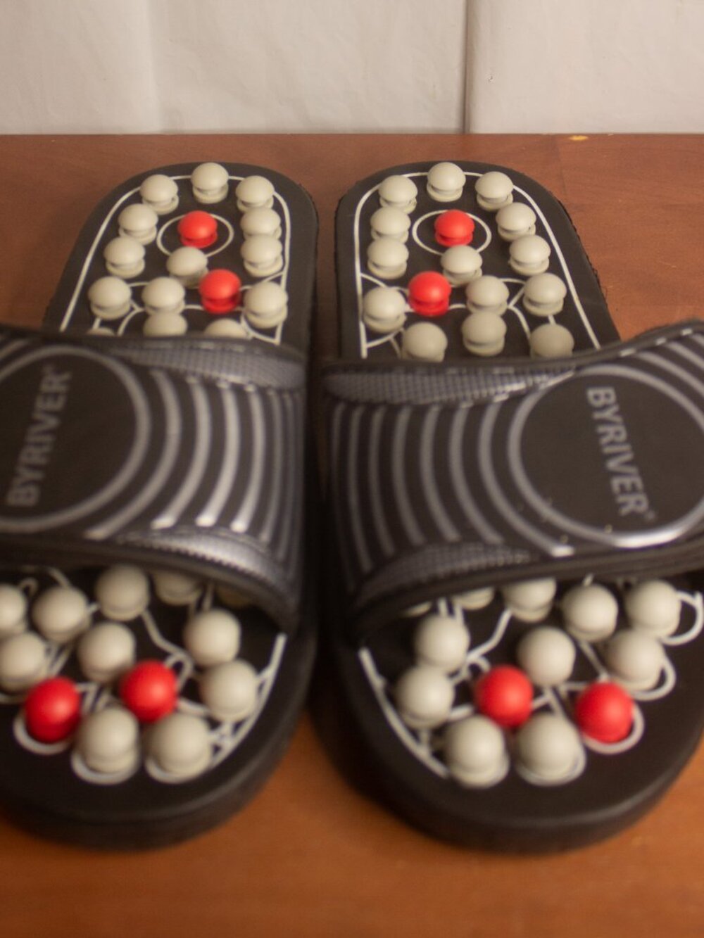 BYRIVER Acupressure Reflexology Slippers – Size S